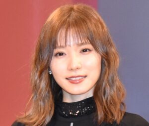 人気女優たちの絆:松岡茉優が語る心温まるエピソード