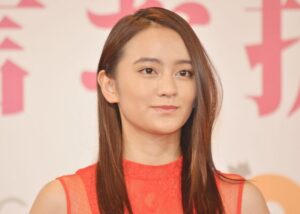 岡田結実、クロちゃんからの告白をバッサリ!恋の行方とは