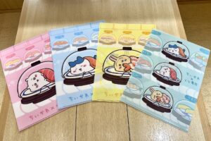 ちいかわ寿司皿が神クオリティで話題沸騰中！くら寿司が大混乱