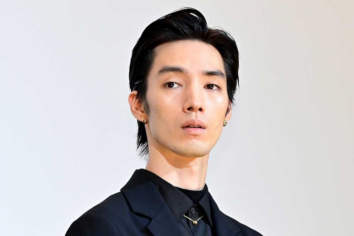 清水尋也の逮捕で「The hole」が消える?King Gnuファンが涙の訴え