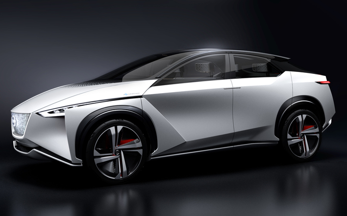 “あの” Nissan GT‑R の魂を受け継ぐ？ INFINITI QX80 R‑SPEC が米国でティザー公開、まさかのSUV“高性能仕様”に興奮！」