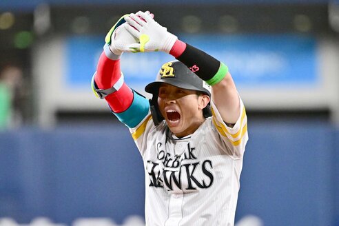 日本シリーズ第2戦、周東佑京が“打撃ショー”！3安打で歴史塗り替える予感