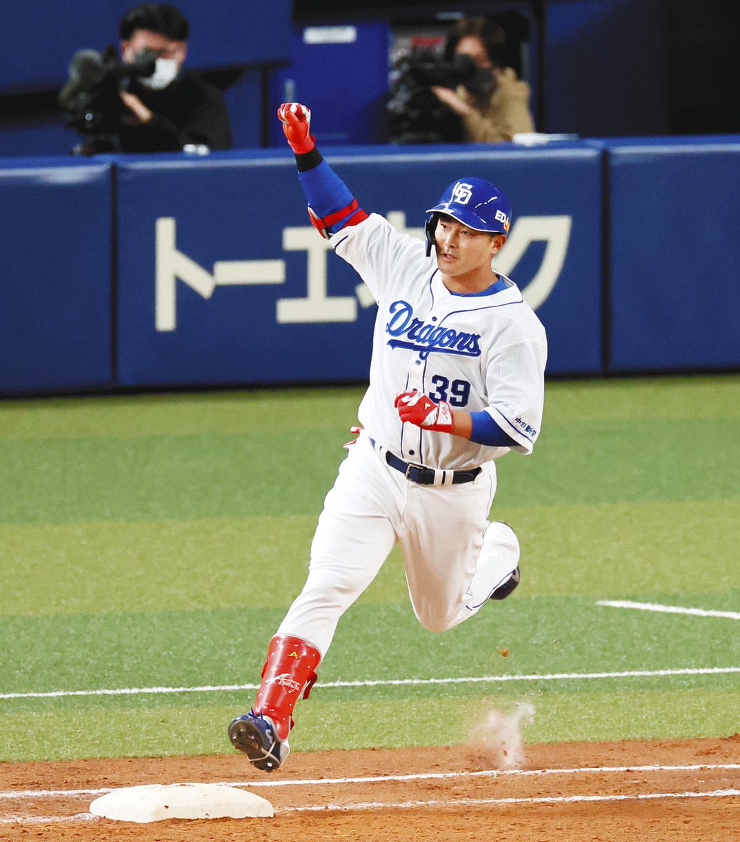 中日出身の元選手・山下斐紹容疑者、公務執行妨害で逮捕　セカンドキャリアの半ばに何があったのか