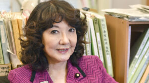 国会に刃物持ち込みで逮捕　「片山議員の指示」と供述…食い違う主張にある違和感